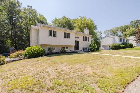 37 Oak Hill Drive, Johnston, رود ايلاند 02919, الولايات المتحدة