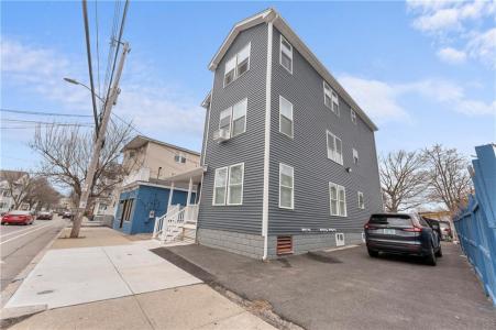 331 Douglas Avenue, Providence, רוד איילנד 02908, ארצות הברית של אמריקה