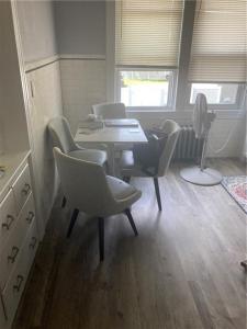 4 Belmont Street, Pawtucket, רוד איילנד 02860, ארצות הברית של אמריקה