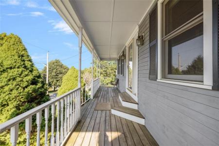 7 Crestwood Lane, Lincoln, Rhode Island 02865, USA