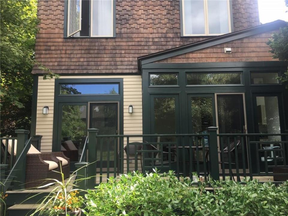 158 Narragansett Avenue 1-C, Newport, Rhode Island 02840