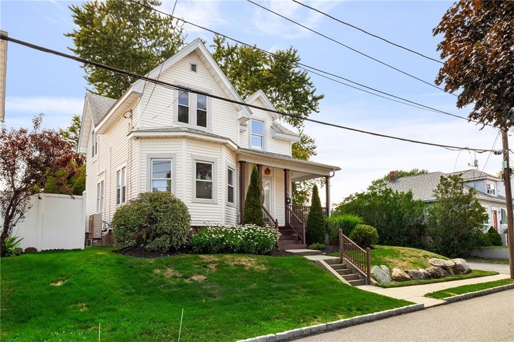 48 Wollaston Street, Cranston, Rhode Island 02910