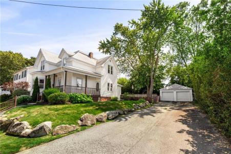 48 Wollaston Street, Cranston, Rhode Island 02910