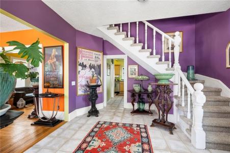 48 Wollaston Street, Cranston, RI 02910, USA