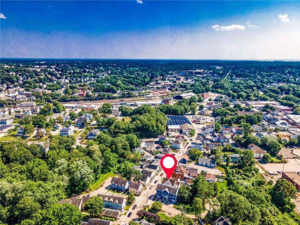 81 Pierce Street, Westerly, Род Айленд 02891, Соединенные Штаты