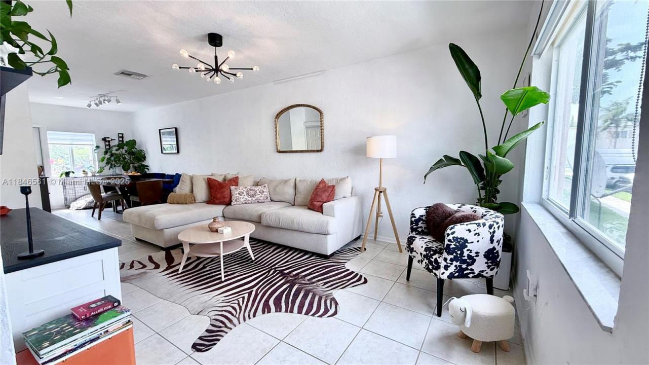 8449 NW 4th Ave 8449, Miami, 佛罗里达州 33150, 美国