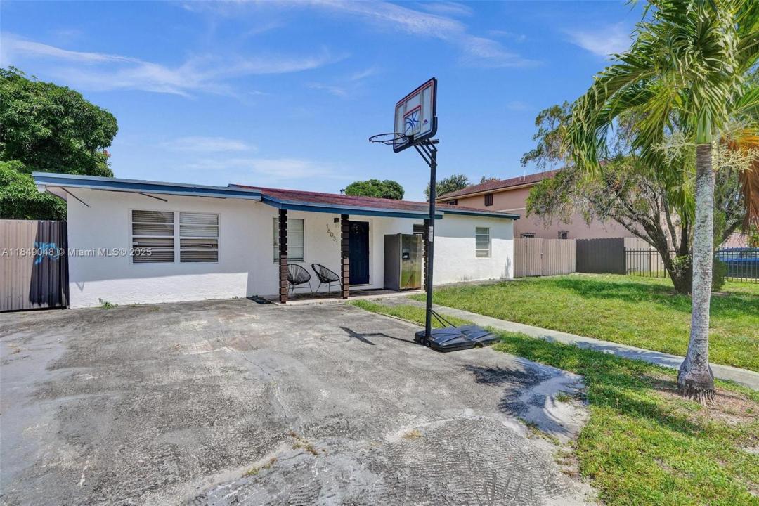16031 NW 18th Ct, Miami Gardens, Florida 33054