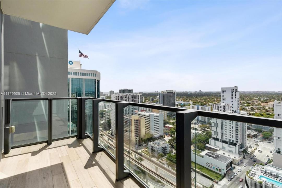 88 SW 7th St 2104, Miami, Floryda 33130, USA