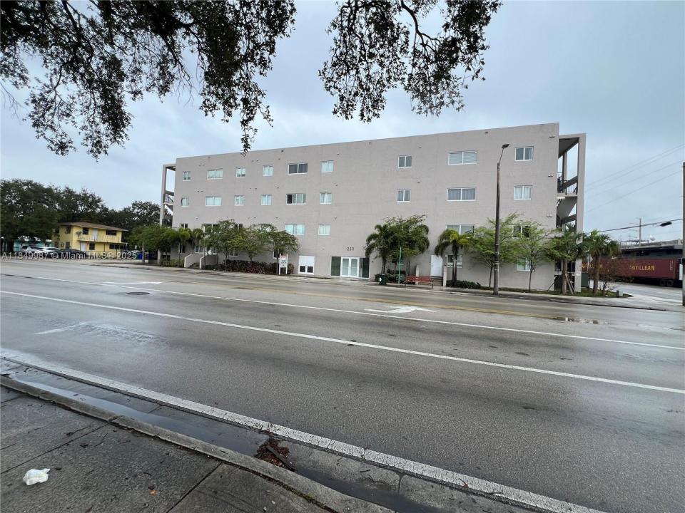 2311 NW 22nd Ave 302, Miami, Florida 33142, Estados Unidos
