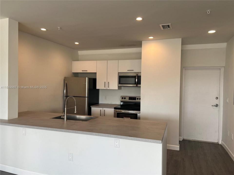 2311 NW 22nd Ave 302, Miami, Florida 33142, Estados Unidos