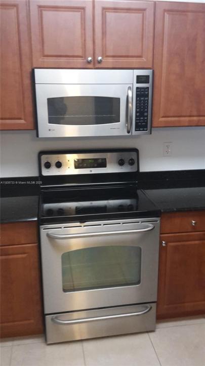 509 E Sheridan St 1073, Dania Beach, Floryda 33004, USA