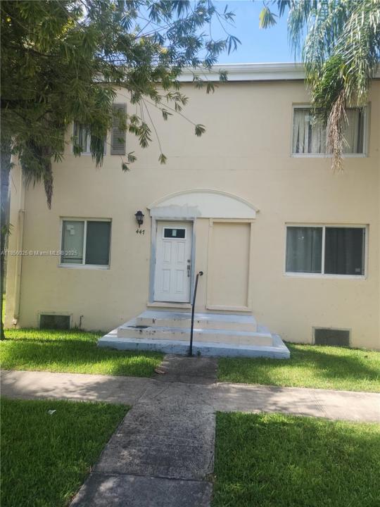 447 NW 83rd St 447, Miami, Floride 33150, États-Unis