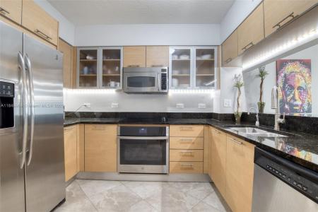 31 SE 5th St 1907, Miami, Florida 33131, USA