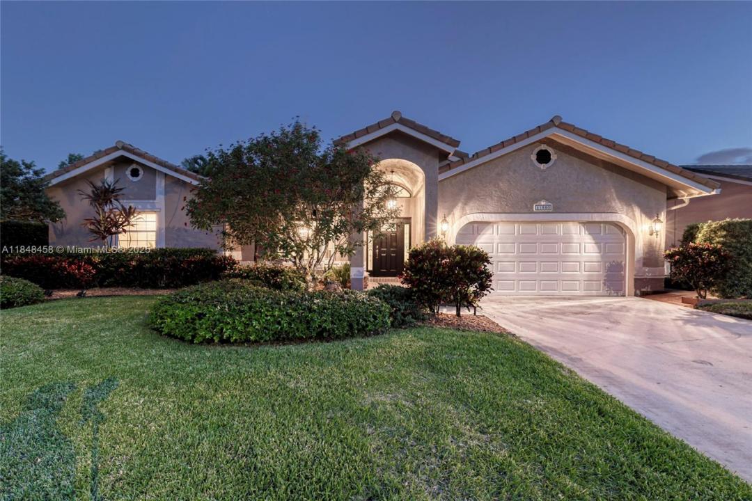 11880 NW 24th St, Plantation, פלורידה 33323, ארצות הברית של אמריקה