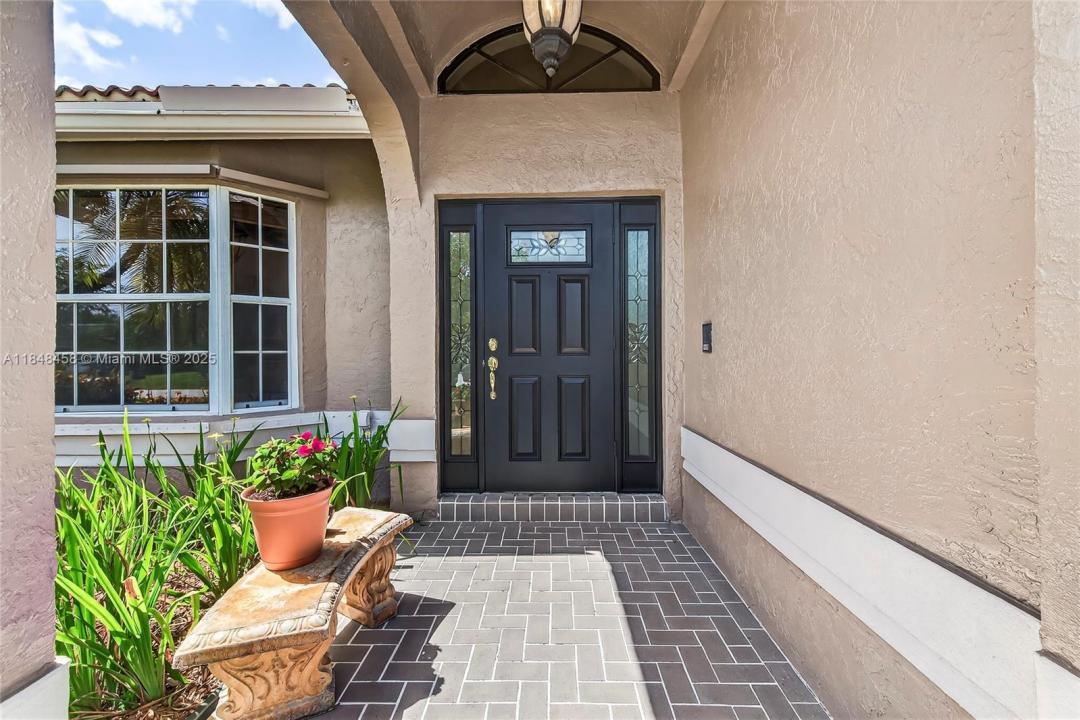 11880 NW 24th St, Plantation, פלורידה 33323, ארצות הברית של אמריקה