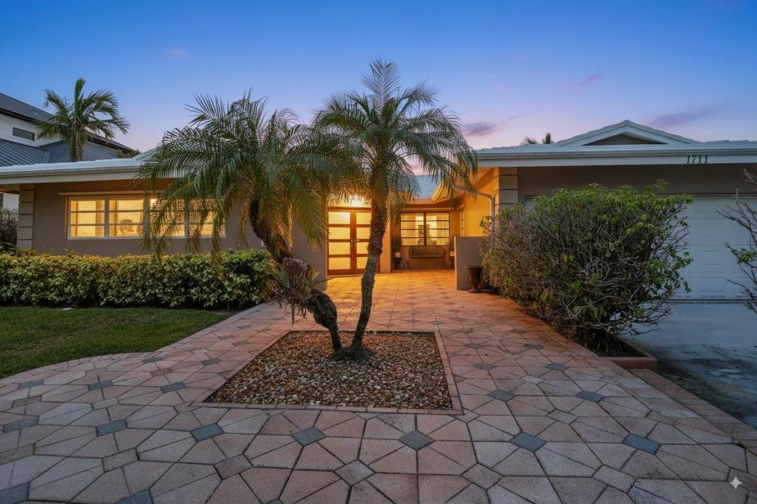 1711 W Terra Mar Drive, TERRA MAR ISLAND ESTATES, Lauderdale By The Sea, Floryda 33062, USA
