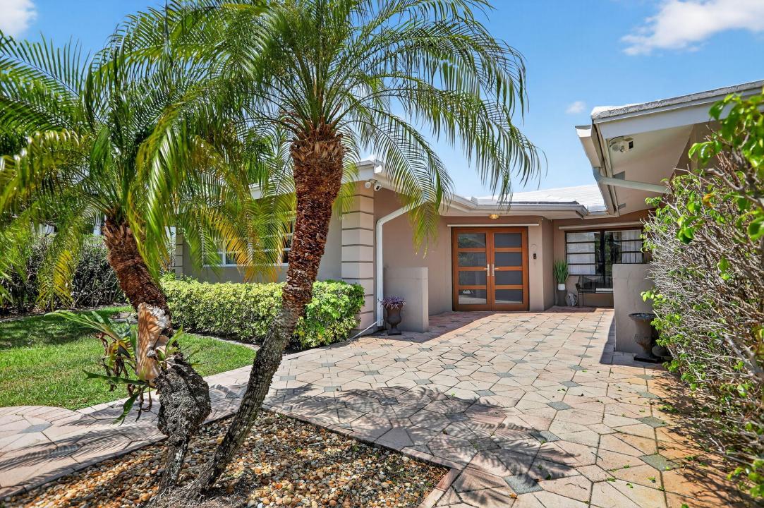 1711 W Terra Mar Drive, TERRA MAR ISLAND ESTATES, Lauderdale By The Sea, Florida 33062