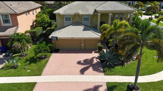 2261 Ridgewood Circle, Royal Palm Beach, Florida 33411
