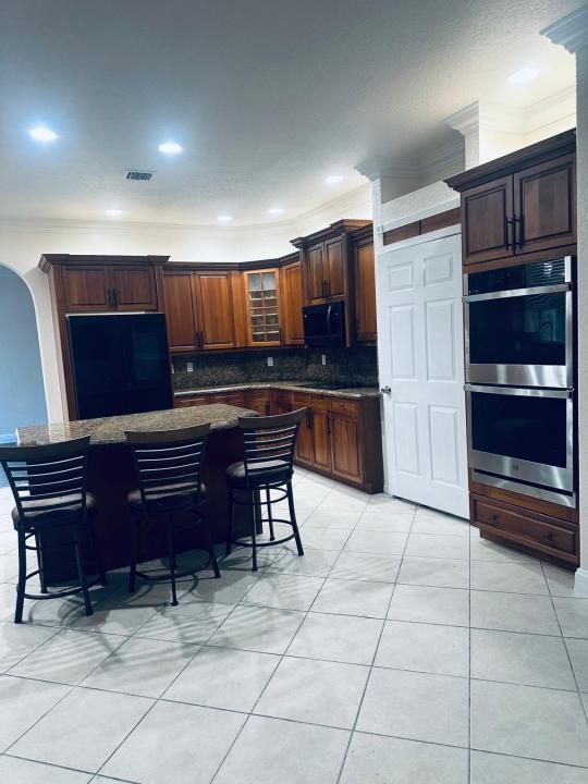 2261 Ridgewood Circle, Royal Palm Beach, Florida 33411