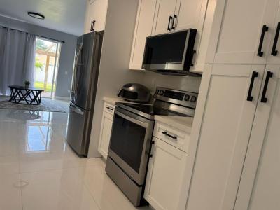 17021 NW 10th St, Pembroke Pines, Florida 33028