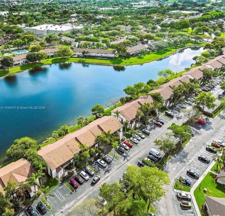 9928 Nob Hill Ct, Sunrise, Florida 33351