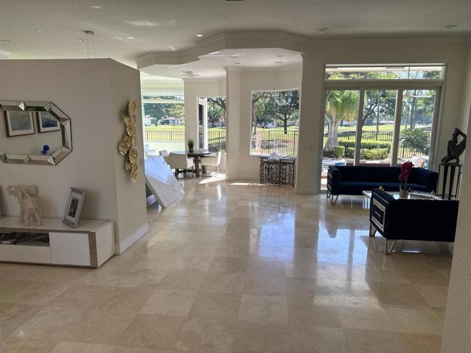 2534 Golf View Dr, Weston Hills Cc, Weston, Florida 33327