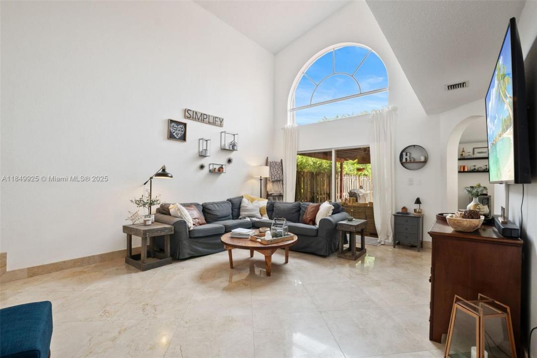 11341 NW 52nd Ln, Doral, Florida 33178, Stati Uniti