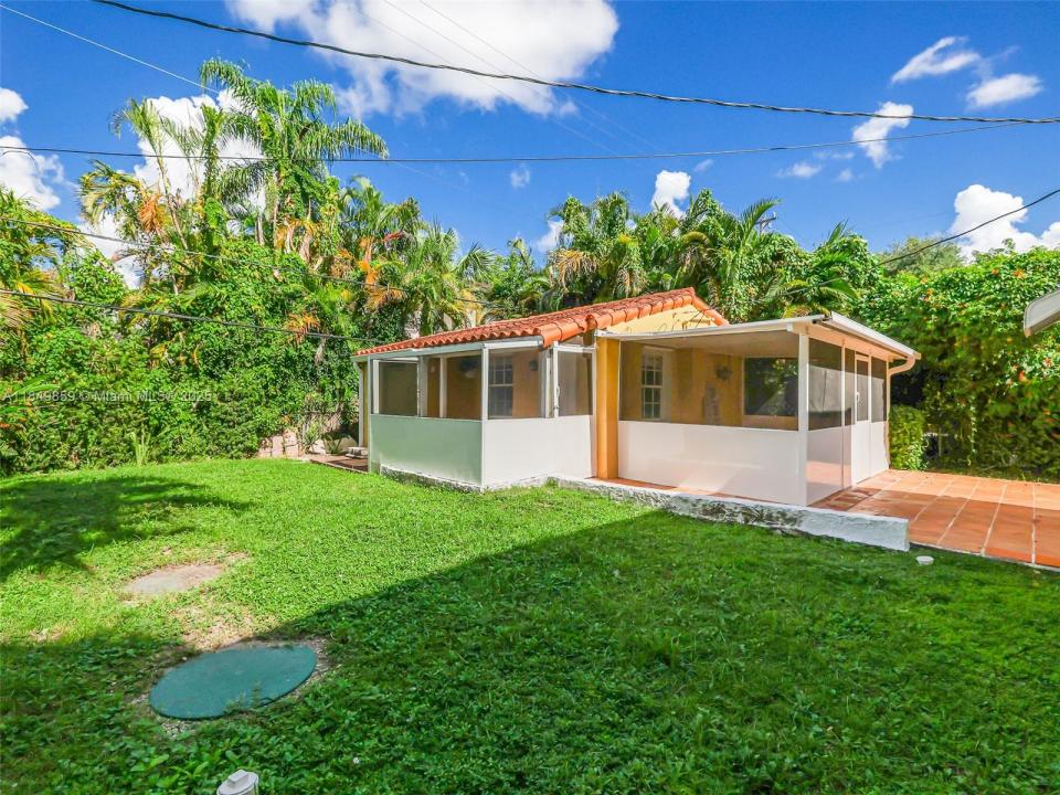 1214 Madrid St EFF, Coral Gables, Florida 33134, Estados Unidos