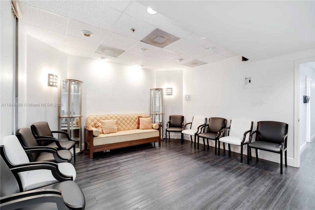 13005 Southern Blvd 221, Loxahatchee, Florida 33470