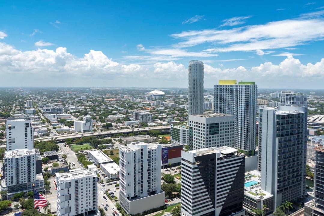 55 SW 9th St 4206, Miami, Florida 33130