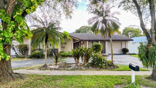 10410 SW 50th Pl, Cooper City, Florida 33328, USA