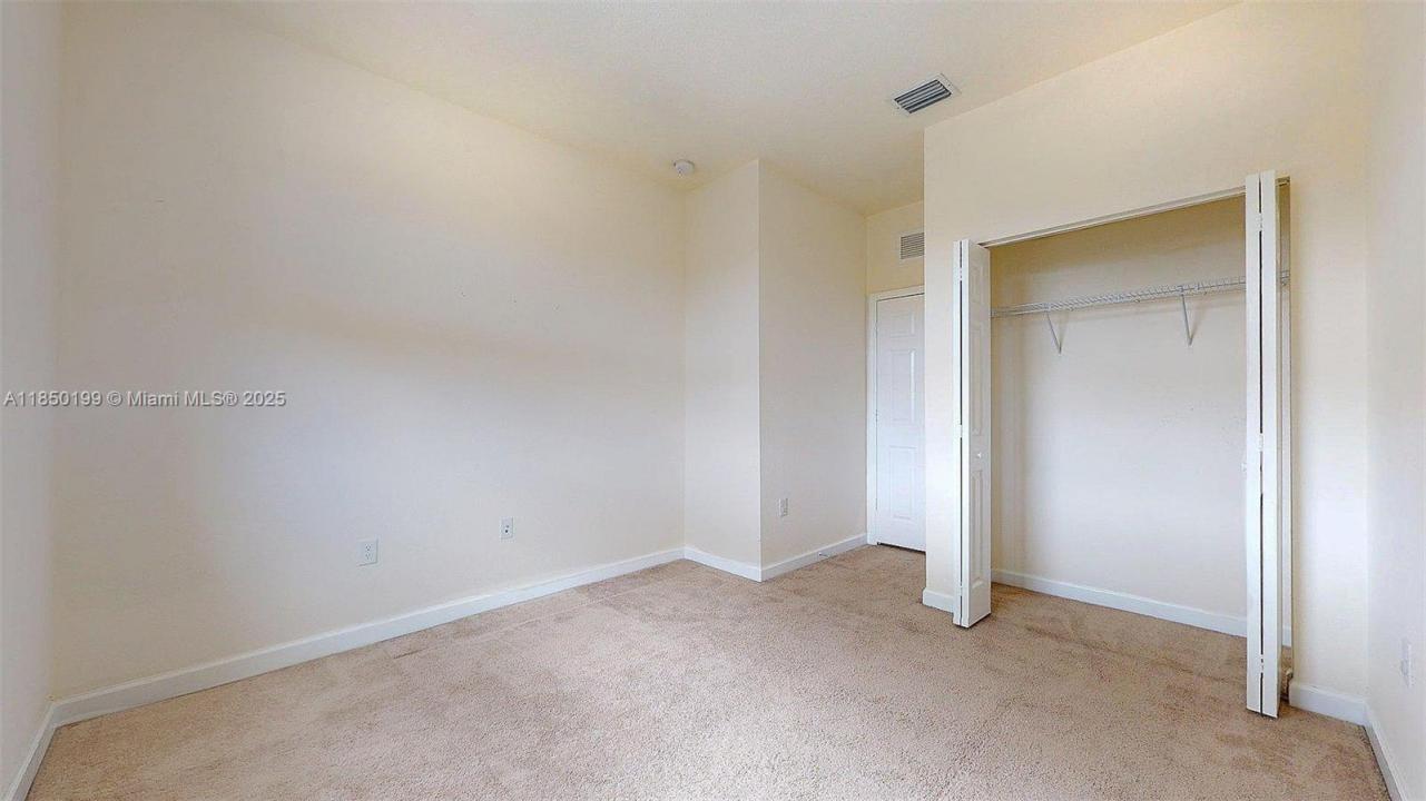 3767 NE 2nd St, Homestead, 佛罗里达州 33033, 美国