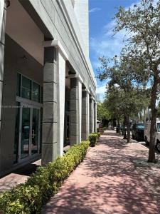 110 Washington Ave CU-7, Miami Beach, Florida 33139, USA