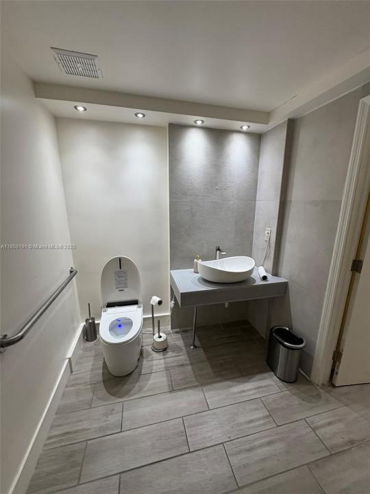 110 Washington Ave CU-7, Miami Beach, Floride 33139, États-Unis