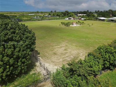 22550 SW 254 St, Homestead, Florida 33031, USA