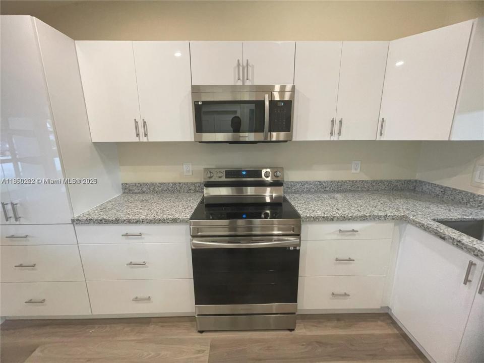 3314 S Carambola Cir S 2523, Coconut Creek, Florida 33066