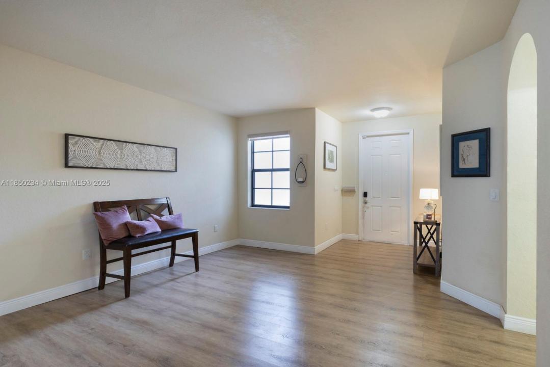 3324 W 90th St 3324, Hialeah, 佛罗里达州 33018, 美国