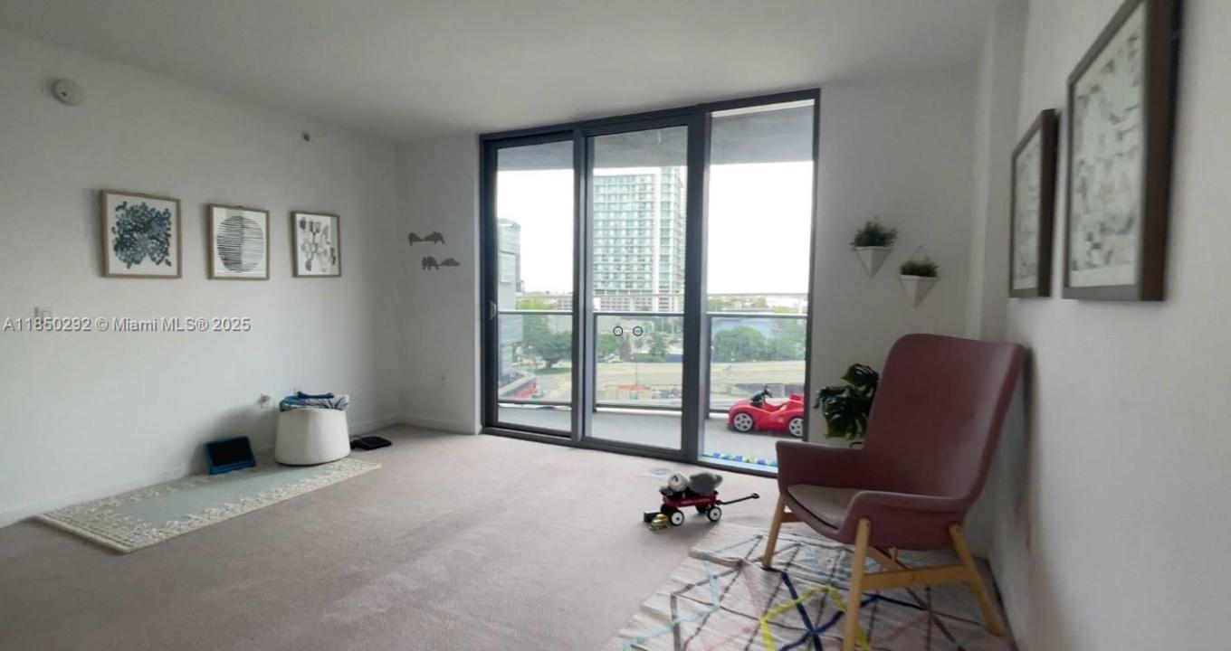 31 SE 6th St 902, Miami, Florida 33131