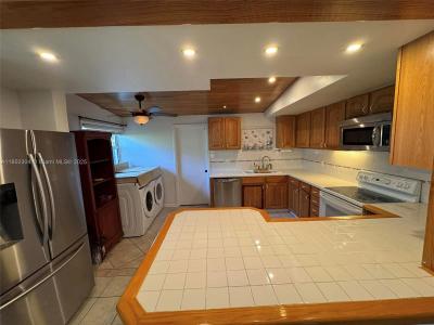 13 Bass Ave ., Key Largo, Florida 33037, USA