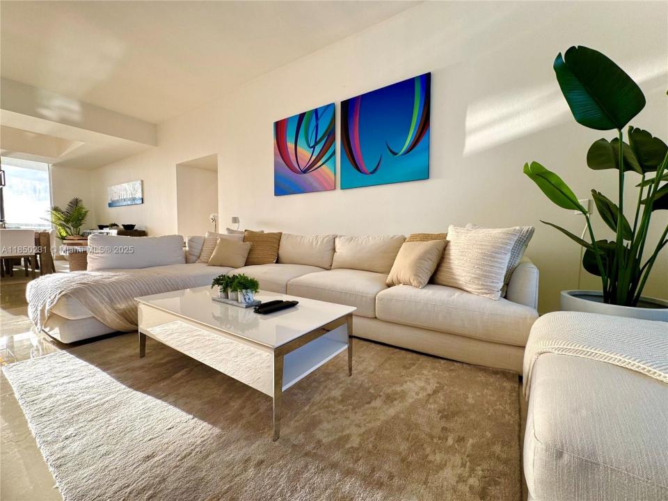 15901 Collins Ave 1804, Sunny Isles Beach, Florida 33160