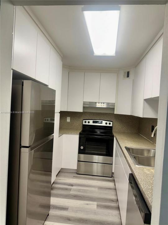 8650 SW 149th Ave 303, Miami, Florida 33193, Estados Unidos