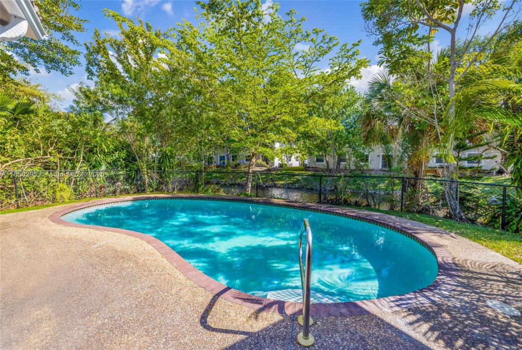 11390 NW 37th St, Coral Springs, Floride 33065, États-Unis