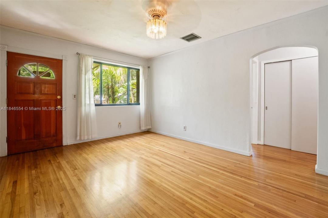 156 Glendale Dr, Miami Springs, Floride 33166, États-Unis