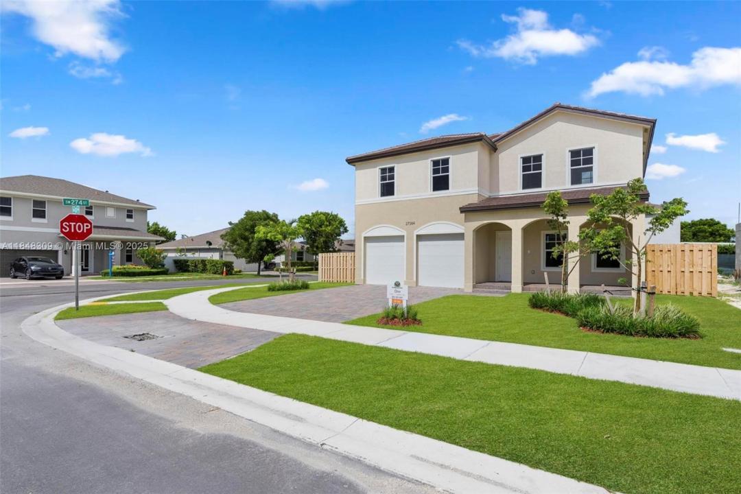 27364 SW 133rd Path, Unincorporated Dade County, Florida 33032