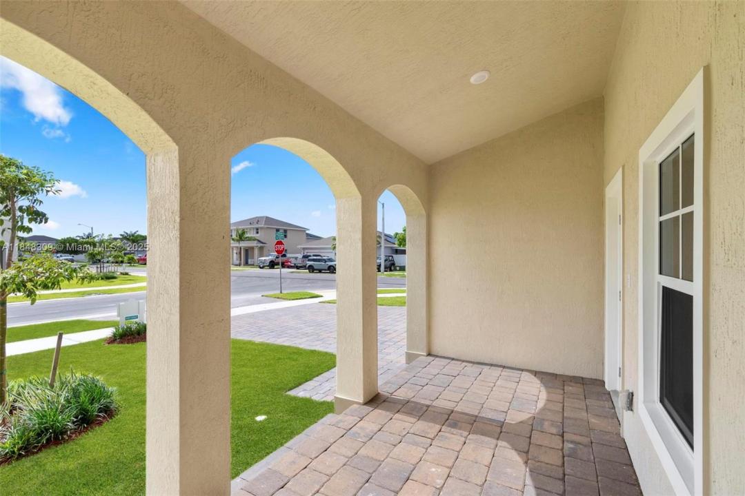 27364 SW 133rd Path, Unincorporated Dade County, Florida 33032