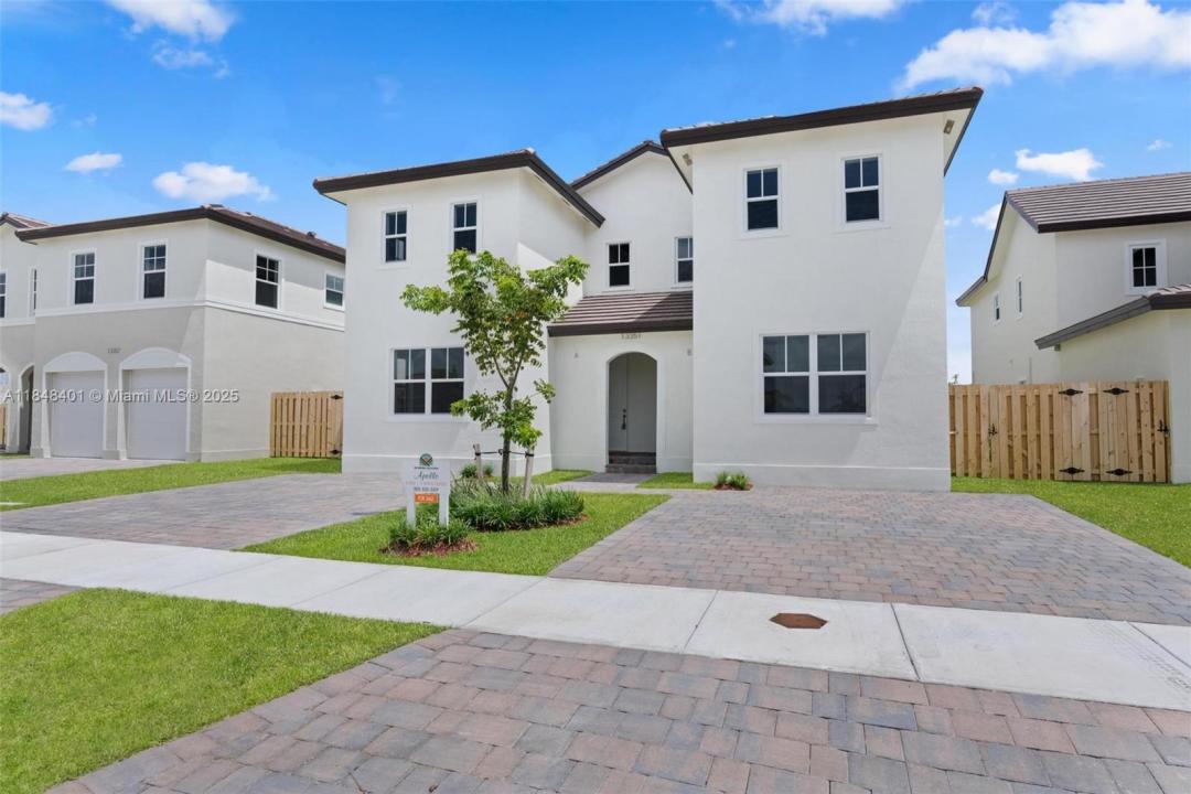 13351 SW 274th St A, Unincorporated Dade County, פלורידה 33032, ארצות הברית של אמריקה 