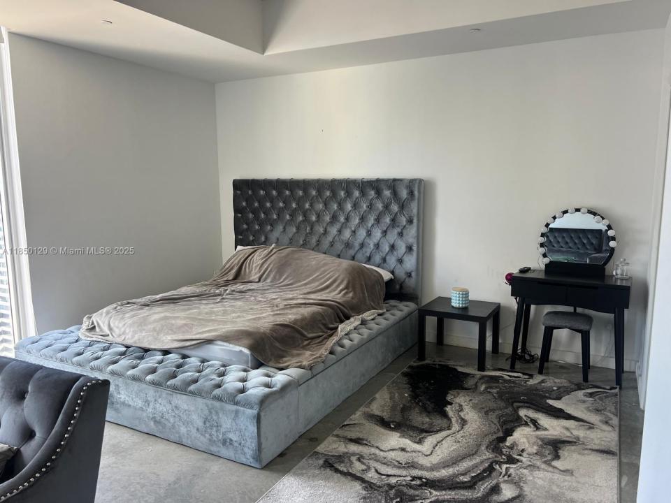 151 SE 1st St 3109, Miami, Florida 33131, Stati Uniti