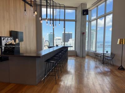 151 SE 1st St 3109, Miami, Florida 33131, USA