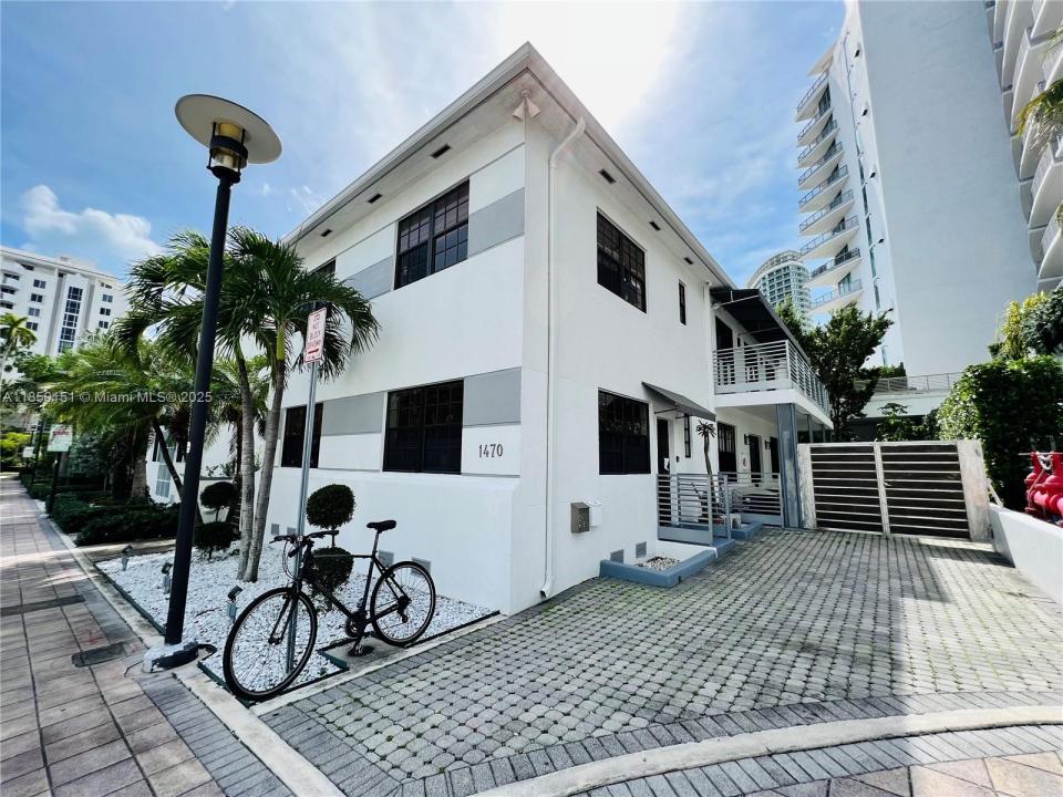 1470 Lincoln Ter 1, Miami Beach, Flórida 33139, Estados Unidos