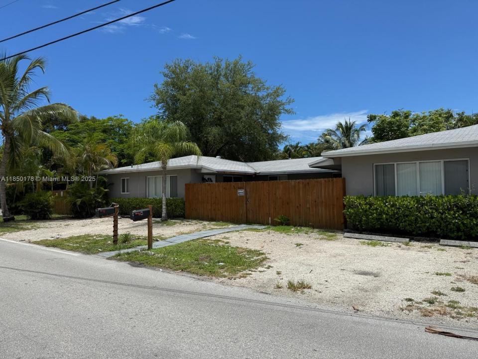 600 NW 18th St E, Fort Lauderdale, Flórida 33311, Estados Unidos